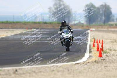 media/Jun-07-2025-TrackDaz (Sat) [[4413525952]]/C Group/240pm (Turn 9)/